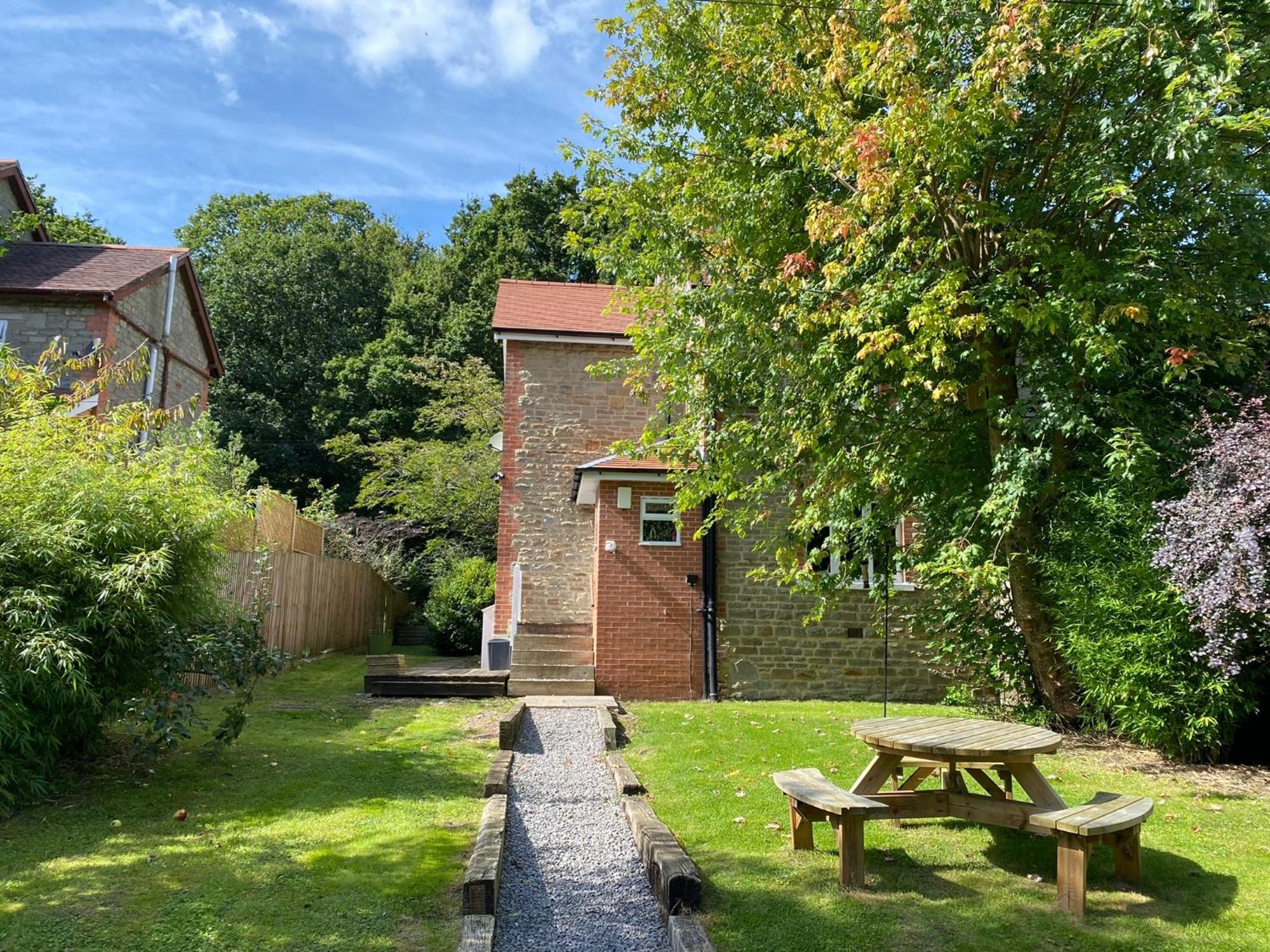 Willow Cottage Longney 外观 照片